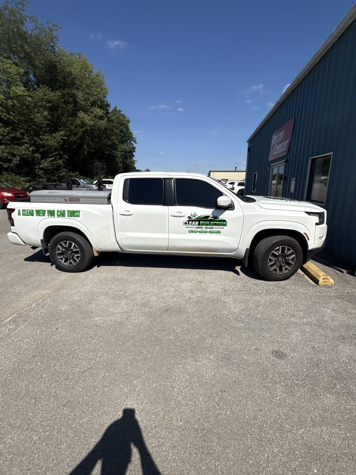 Clear Reflection Auto Glass mobile service truck in Kentucky
